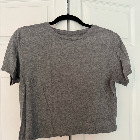 Girlfriend Collective Heather Gray Short Sleeve Tee - Picture 1 of 3